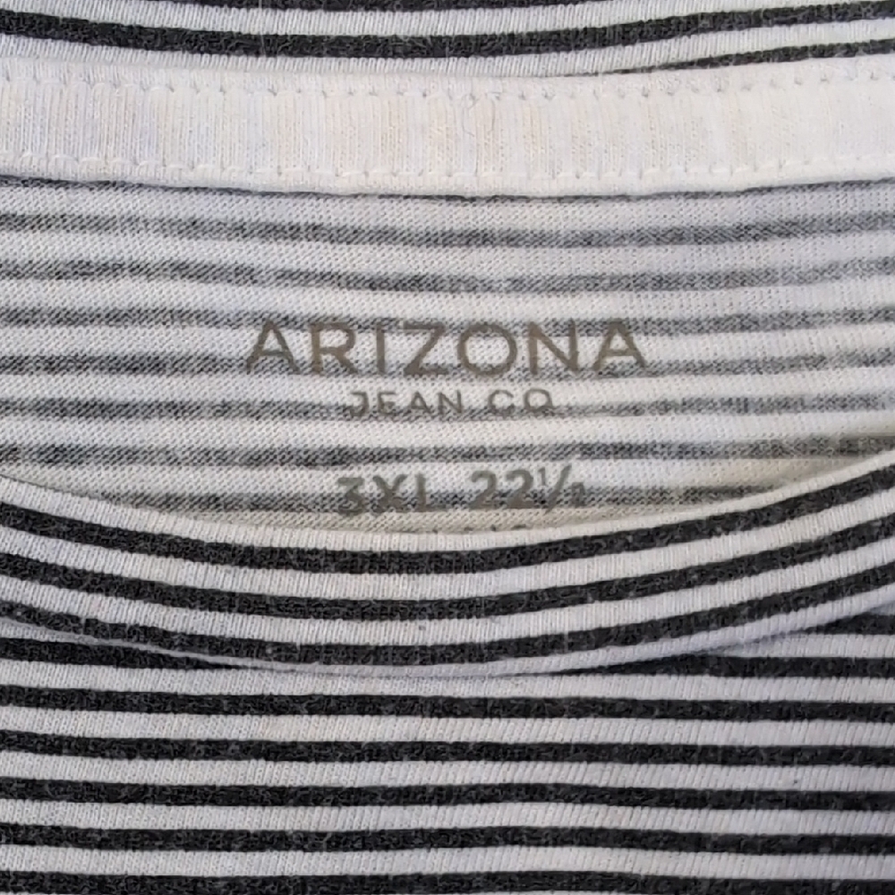 Arizona Jean Company | Black and White Striped Tee with Sequin Unicorn Size 3XL - Picture 5 of 7